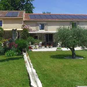 mas-de-lair-maison-de-charme.aixenprovencehotels.org/