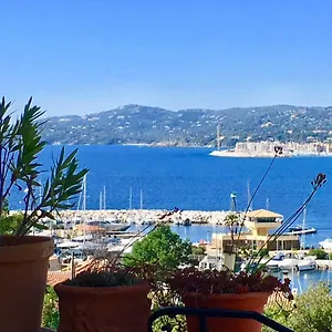 Appartement Apt Thalassa,vue Mer, Proche Ville,au Calme, Le Lavandou